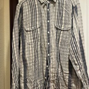 GAP Men's Navy and White Plaid Button-Down Shirt